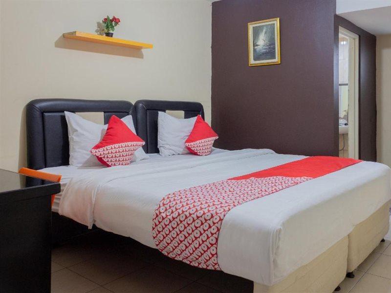 Audah Guesthouse Syariah Redpartner Jakarta Luaran gambar