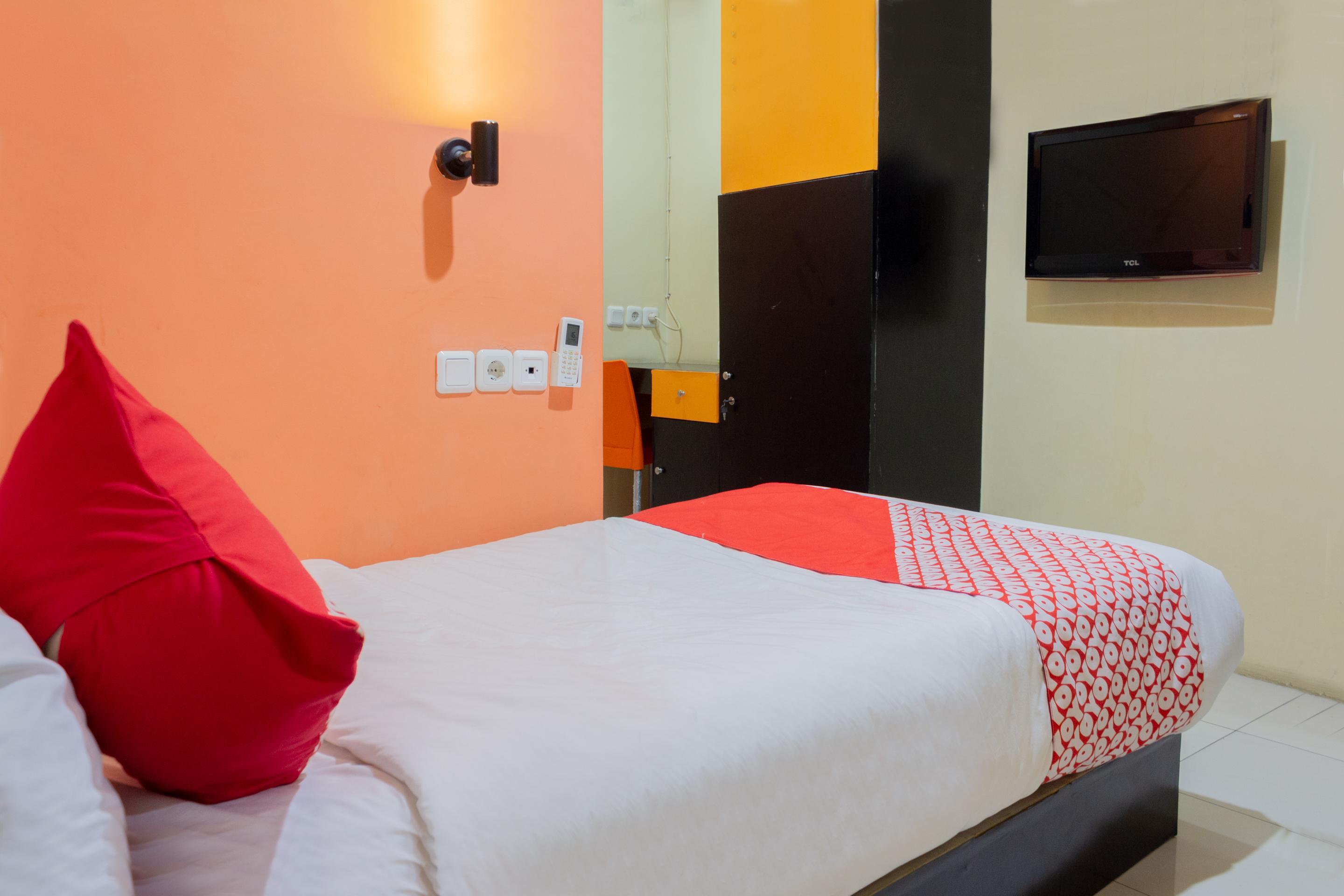 Audah Guesthouse Syariah Redpartner Jakarta Luaran gambar
