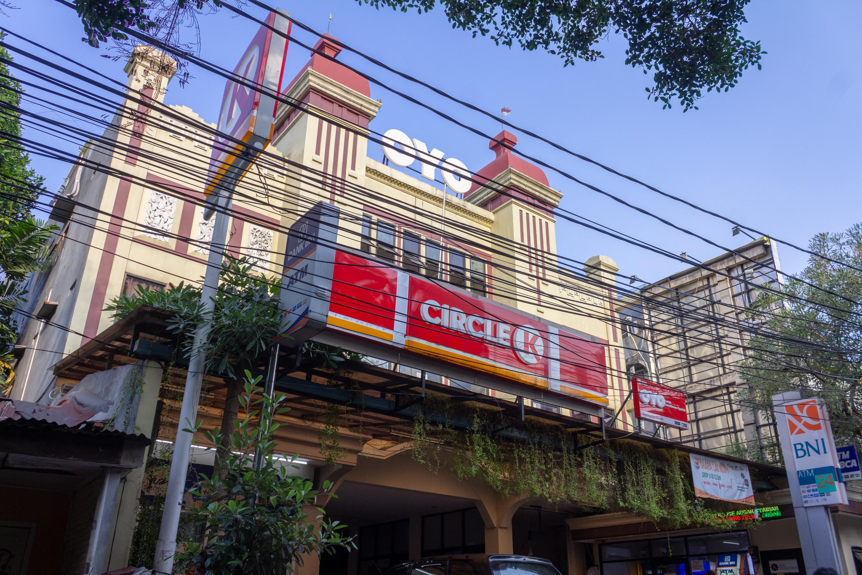 Audah Guesthouse Syariah Redpartner Jakarta Luaran gambar