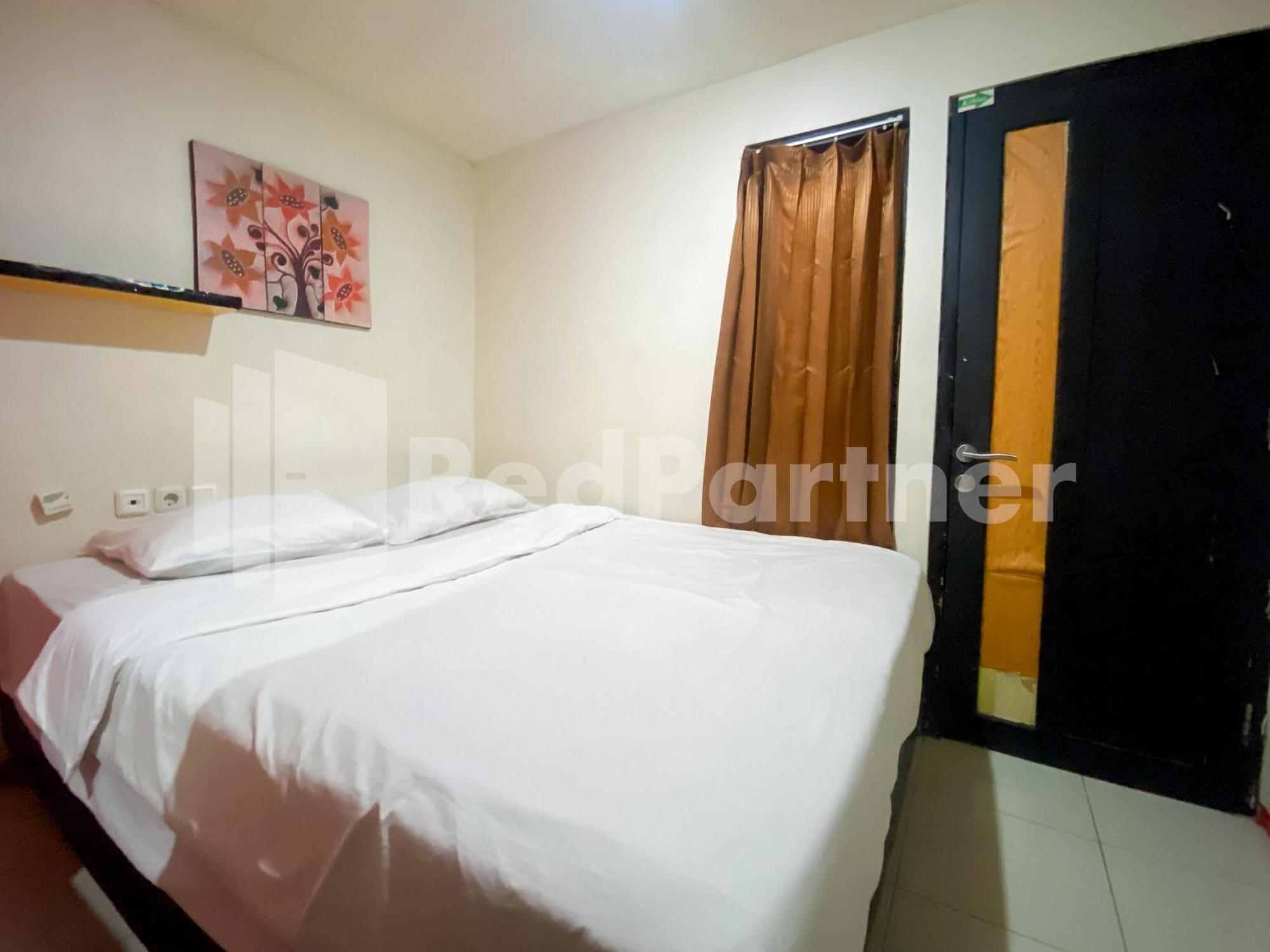 Audah Guesthouse Syariah Redpartner Jakarta Luaran gambar